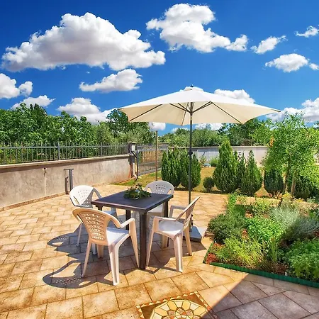 Konoba 411 Apartament