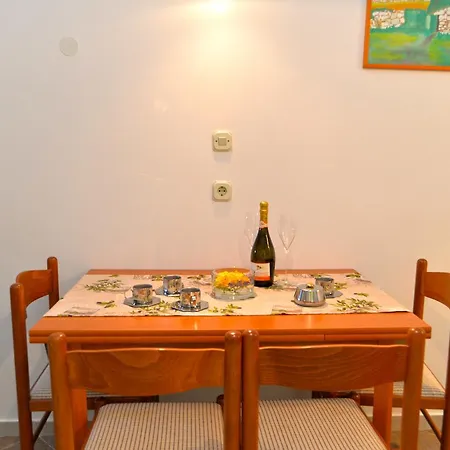 Apartament Konoba 411